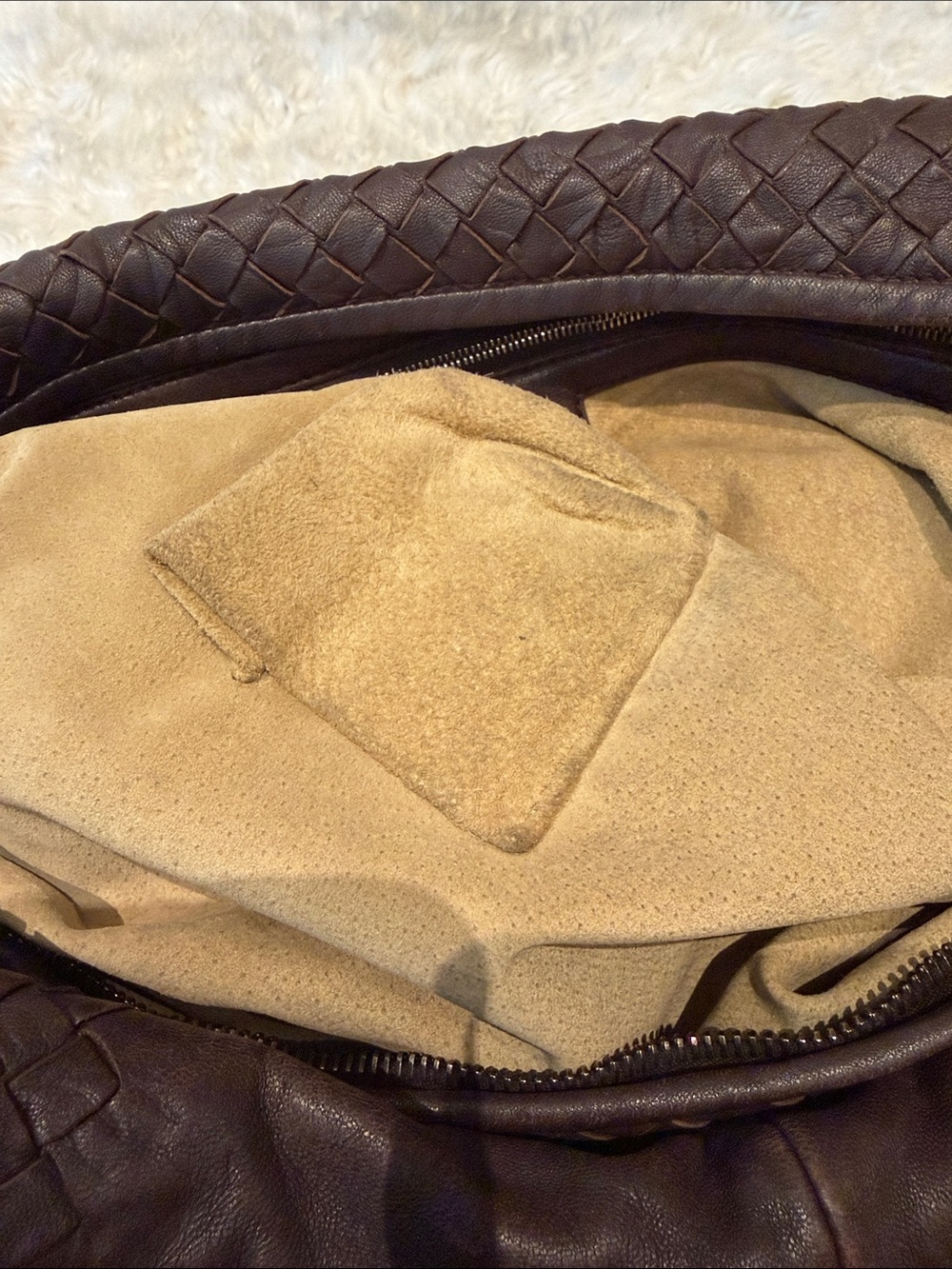 Bottega Veneta Intrecciato Leather Embossed Medium Hobo - Picture 10 of 11